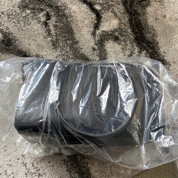 Sold on ebay NWT Kate Spade devyn medium bag - Picture 9 of 13